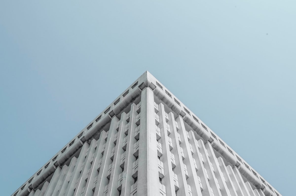 2026世界杯-姿势很帅!菲利克斯外脚背传入禁区,C罗鱼跃冲顶可惜太正被扑出