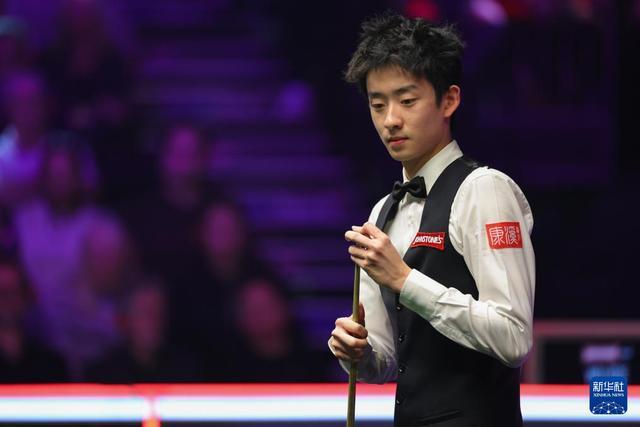 世界杯官方平台-吴宜泽：我的球杆皮头和爸爸是有感情的