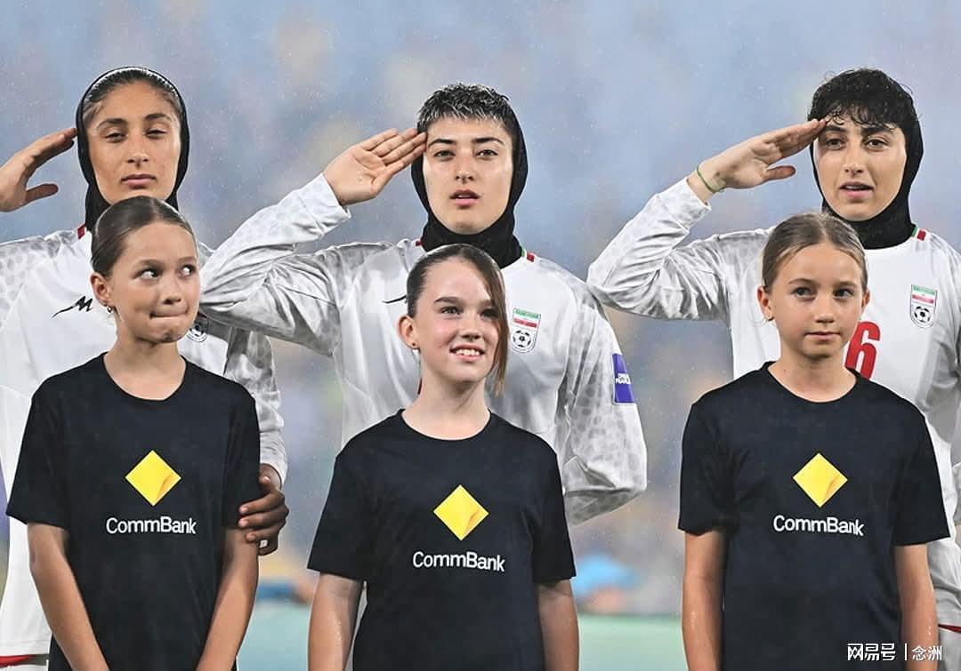 国际足联-伊朗女足前国脚:球员回国后或被监禁处决 我没戴头巾被夺走一切