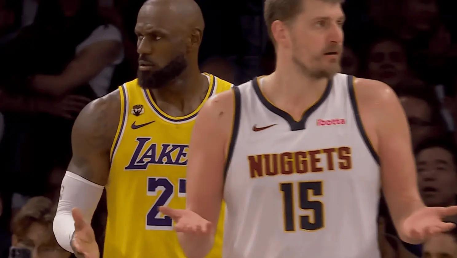 四手连“摊”,詹姆斯与约基奇均对裁判不满同时摊手抗议